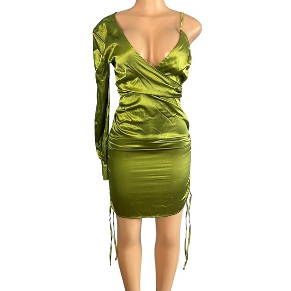 Pretty Little Things Olive Satin One Shoulder Ruched Bodycon Dress - Picture 2 of 10